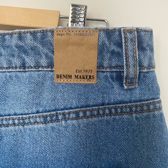 Denim Skirt - Picture 8 of 9